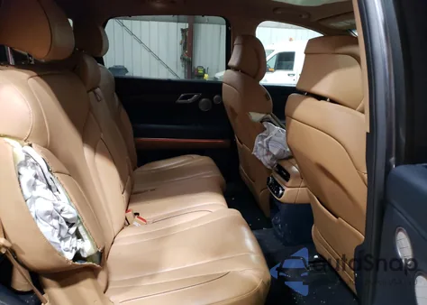 2022 Genesis Gv80 Base from USA, damaged, VIN KMUHCESC1NU077486